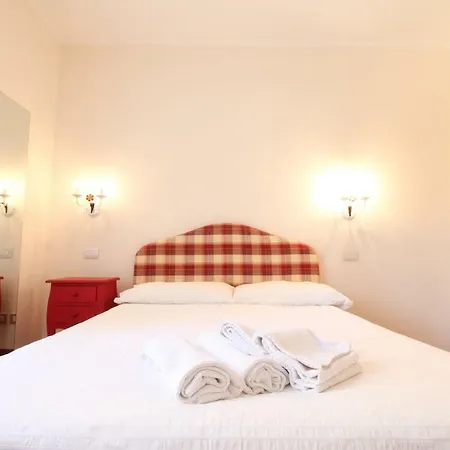 Papaveri Rossi Apartman Bordighera