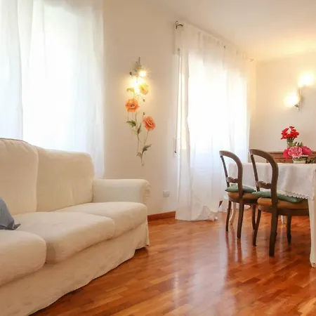 Apartment Papaveri Rossi *